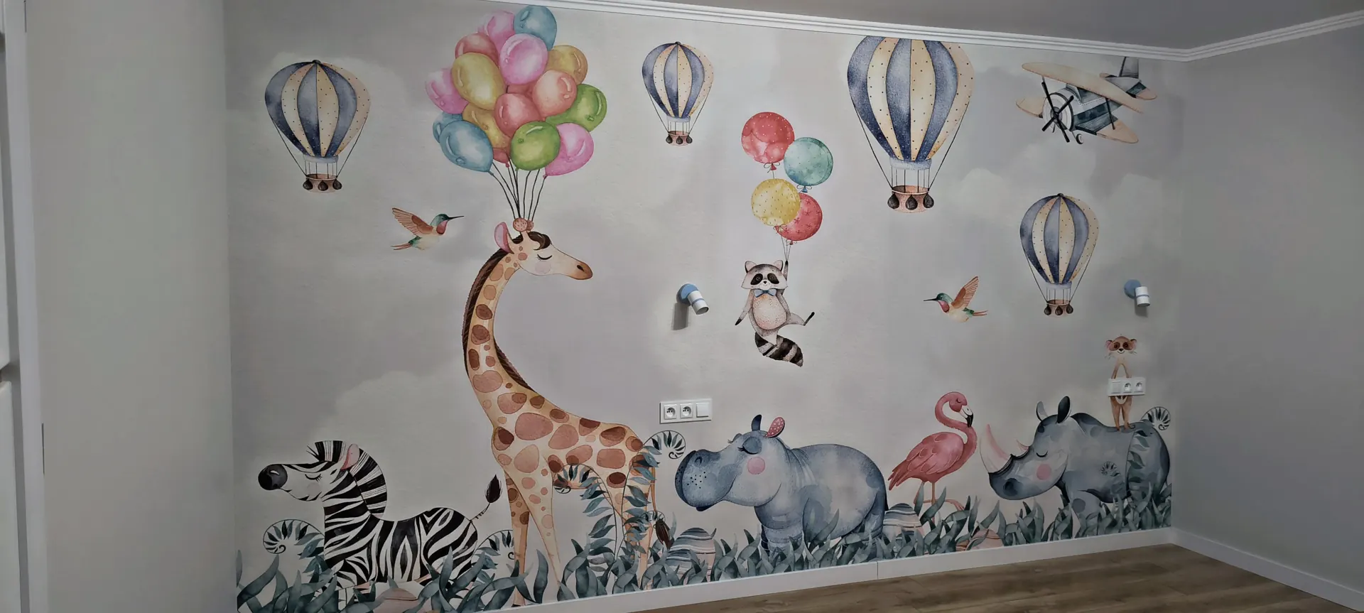 Pokój dziecięcy ze ścianą z fototapetą